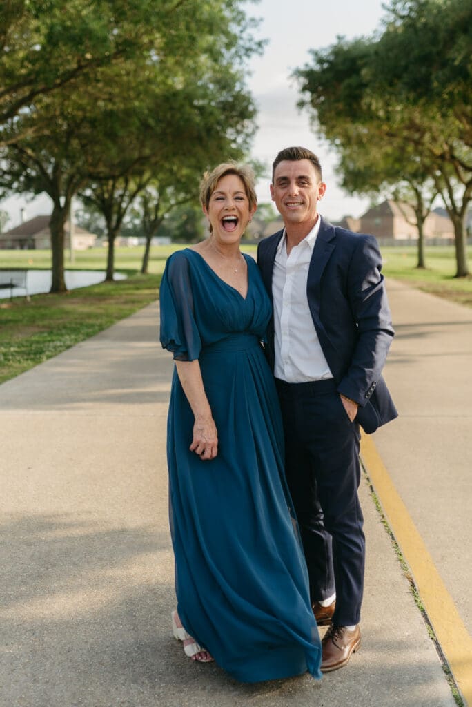 Real wedding moments photographed with documentary approach in Lafayette, Louisiana by Alanie Sayer Photography